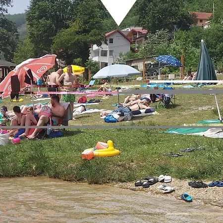 Visit Boracko Jezero (Konjic)