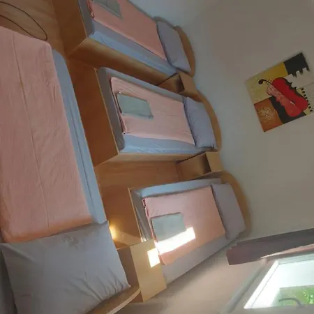 Visit Boracko Doelend *