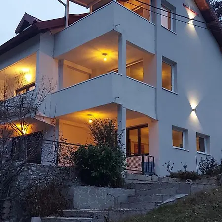 Visit Boracko Doelend